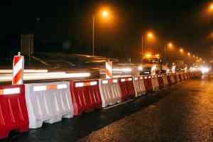 RTA-approved water-filled plastic traffic barriers, UAE